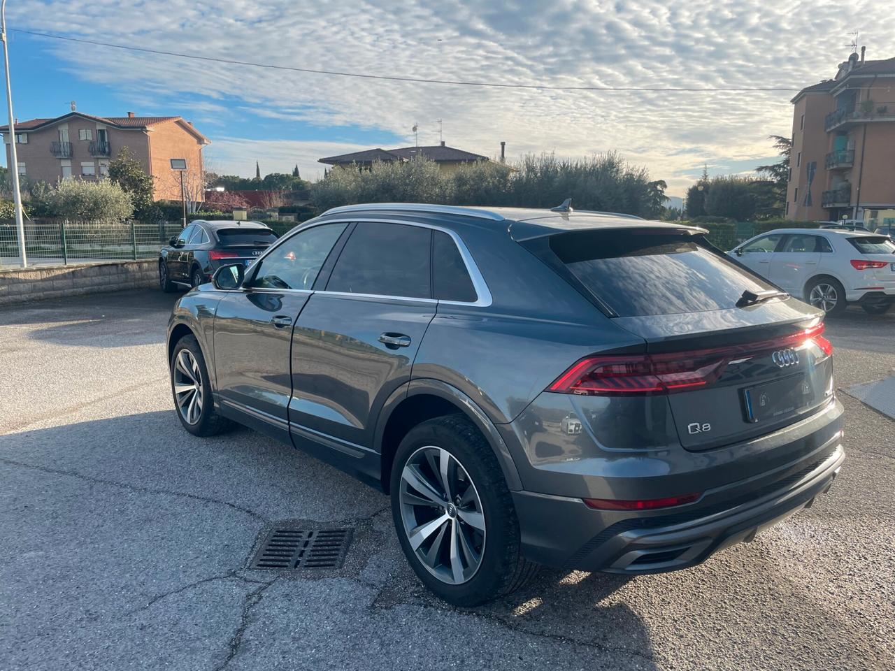 Audi Q8 50 TDI 286 CV quattro tiptronic S-line