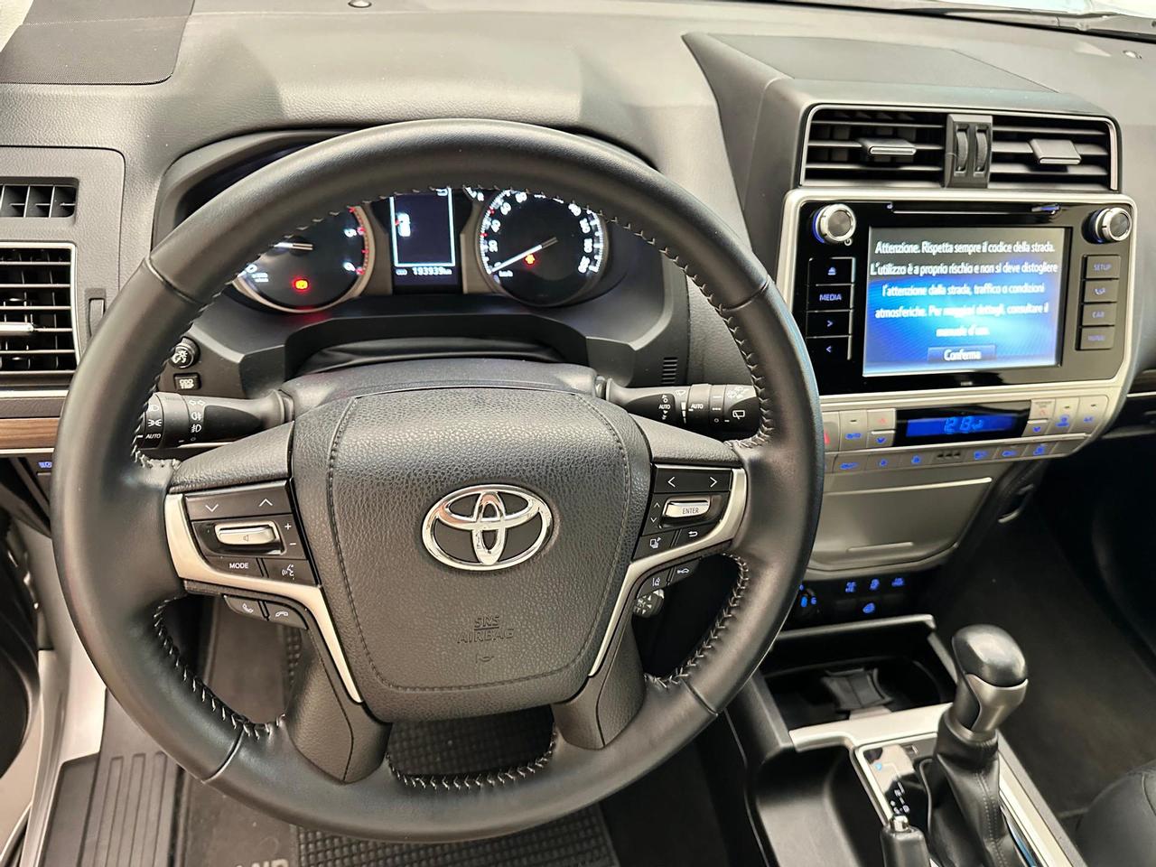 Toyota Land Cruiser 3p 2.8 d-4d Lounge+ auto my19