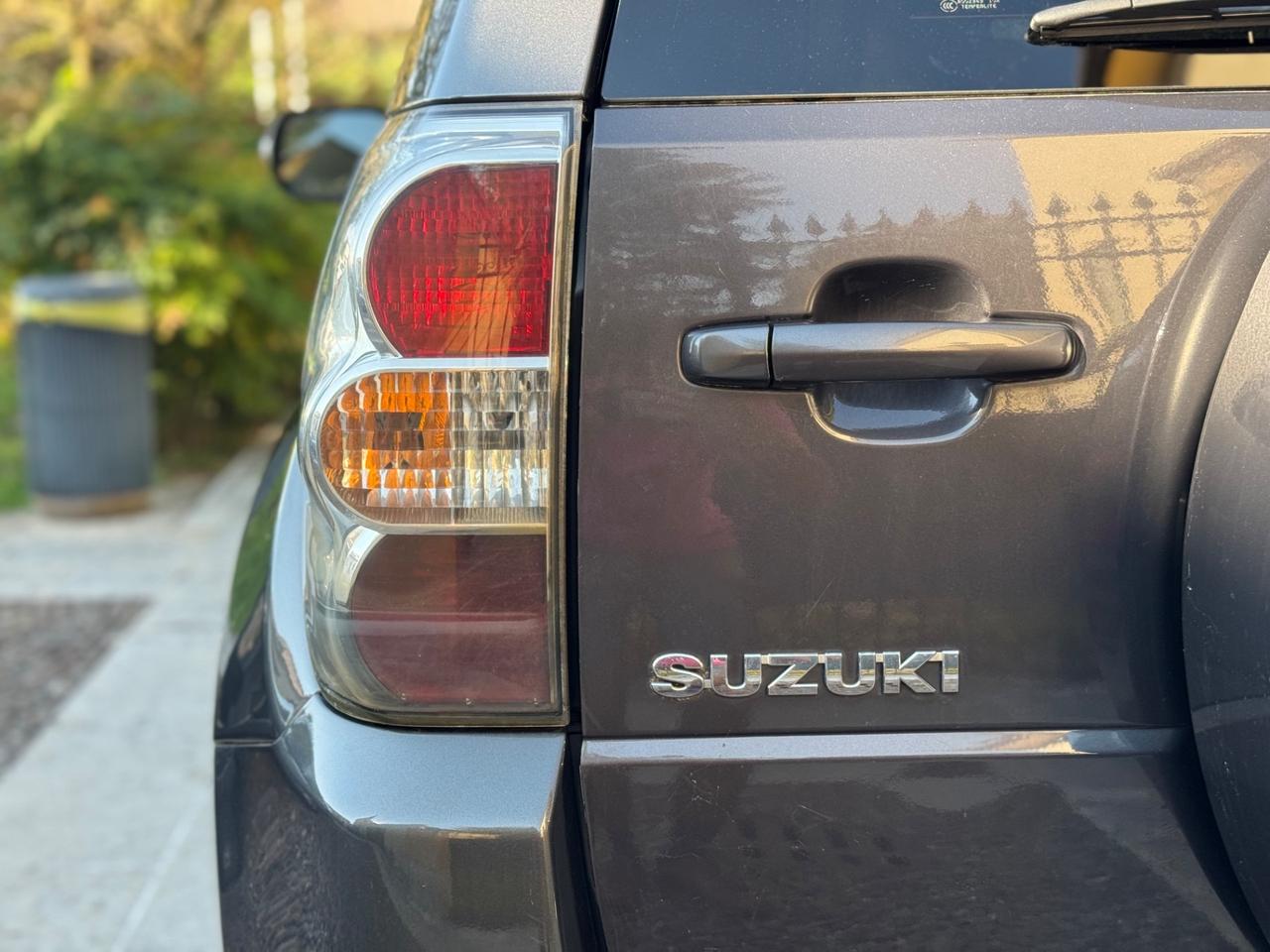 Suzuki Grand Vitara 1.9 DDiS 3 porte