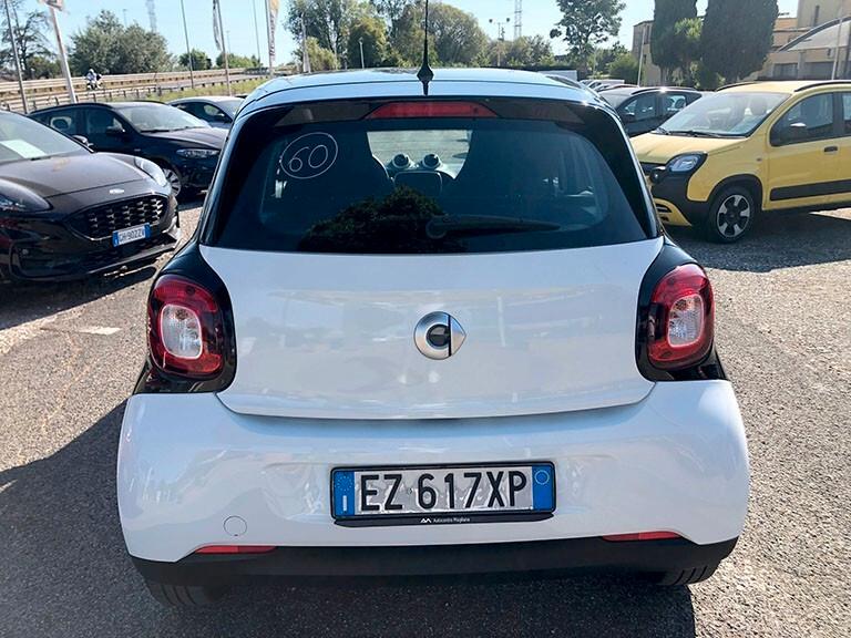 Smart ForFour 70 1.0 Youngster