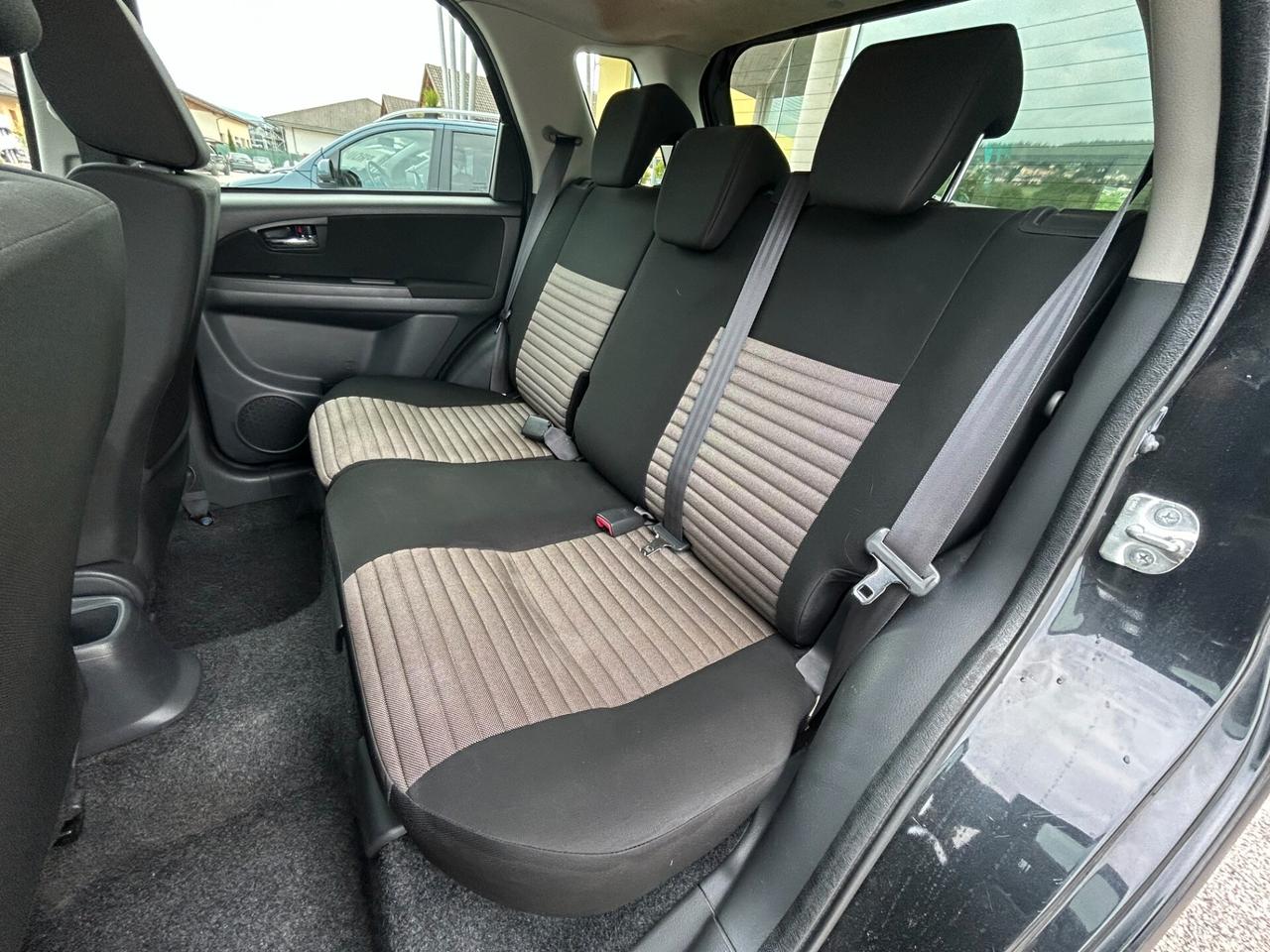 Fiat Sedici 2.0 MJT 16V DPF 4x4 Emotion
