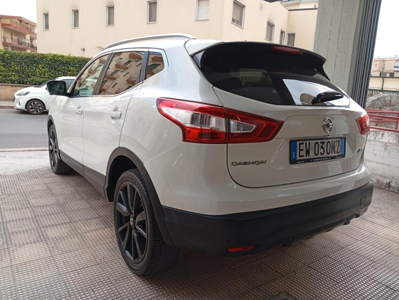 Nissan Qashqai 1.6 dCi DPF Tekna