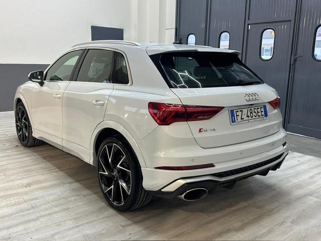 Audi RS Q3 quattro S tronic
