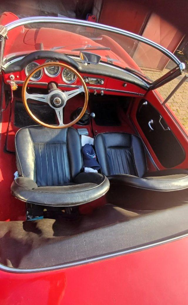 ALFA ROMEO Giulia SPIDER