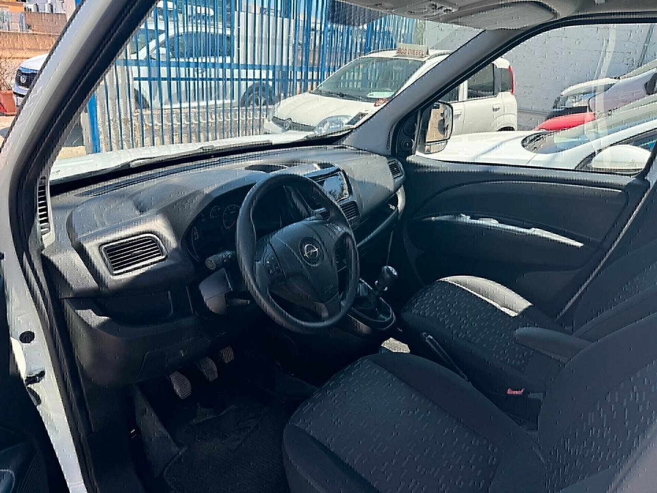 Opel Combo 1.6 CDTi "70.000KM"