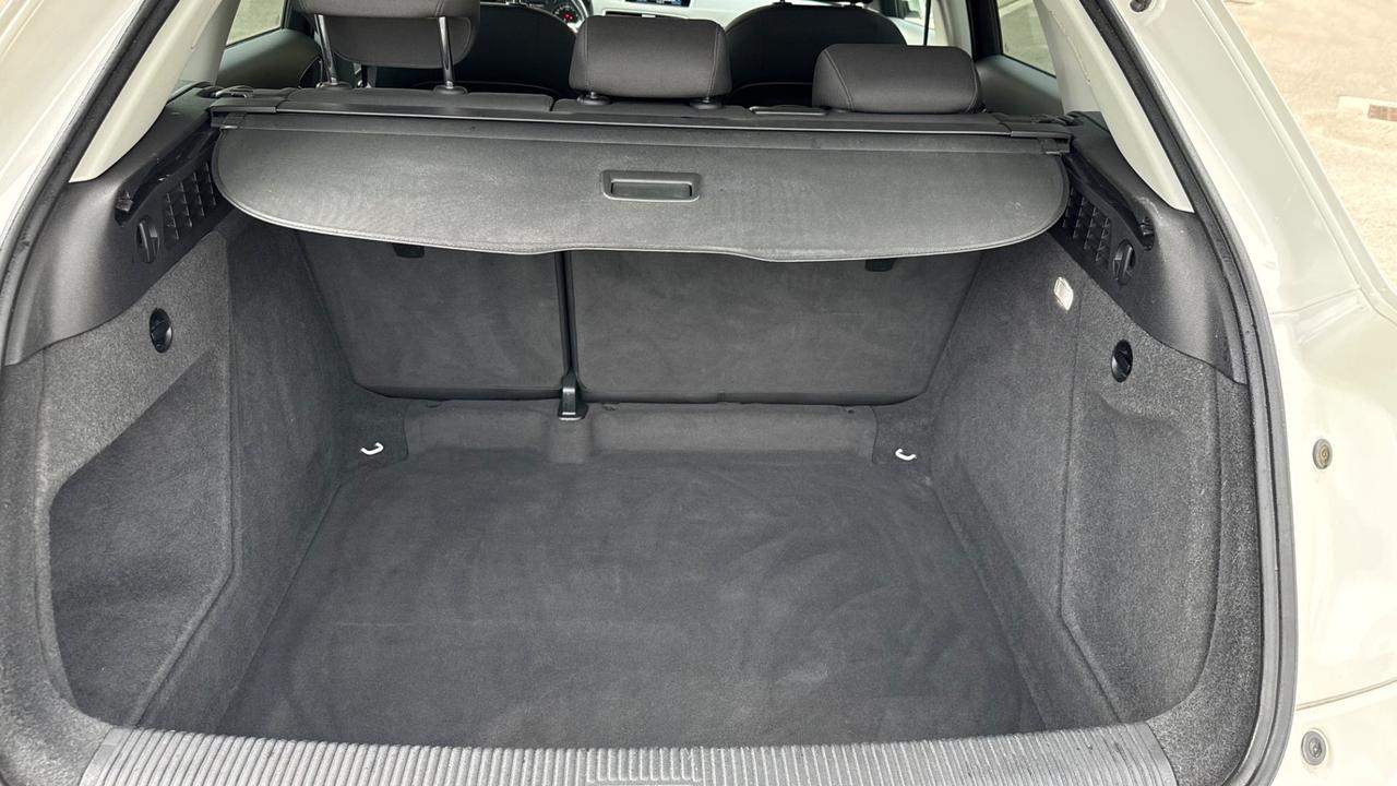 Audi Q3 2.0 TDI 120 CV