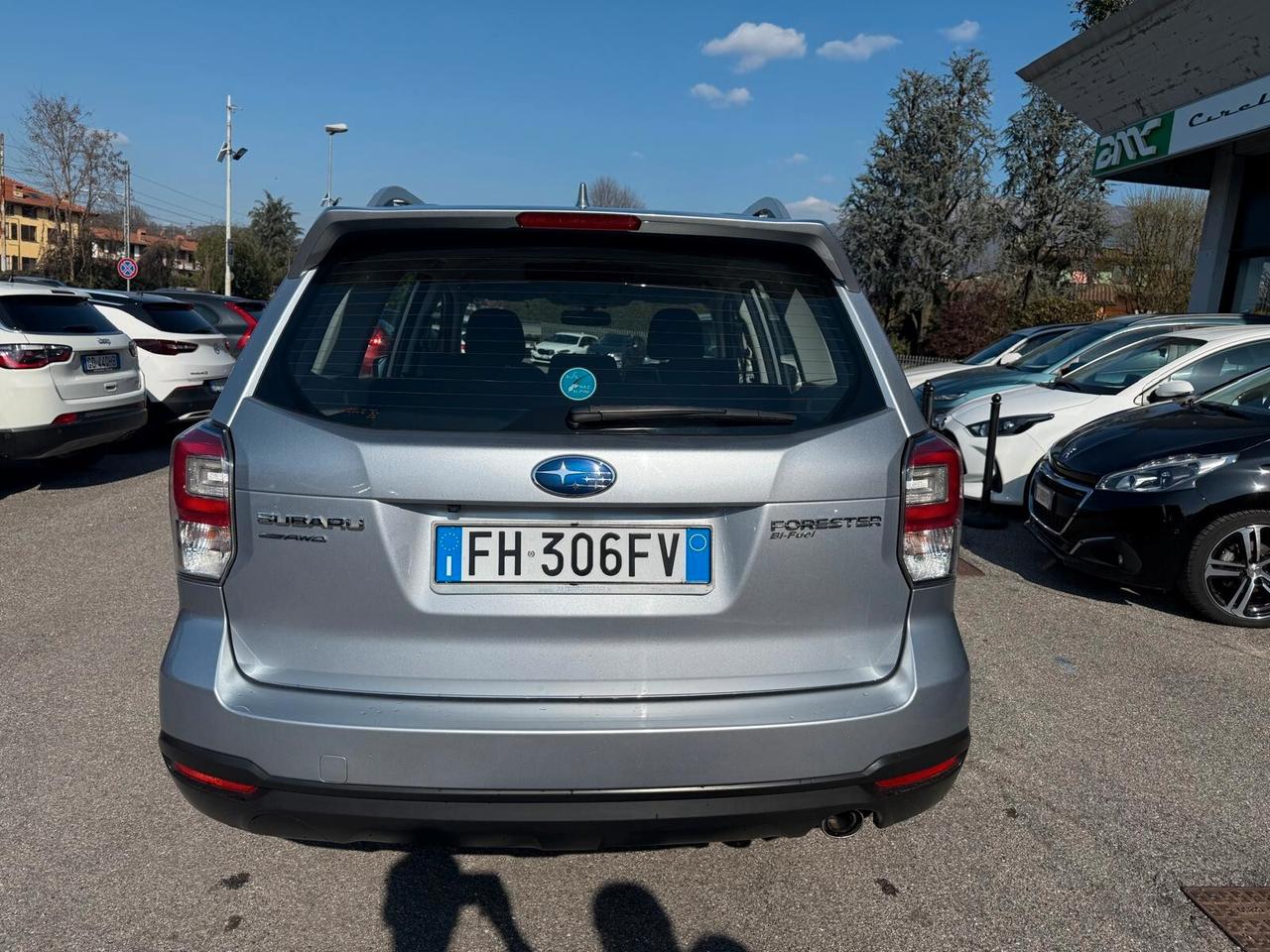 Subaru Forester 2.0i BI-Fuel Unlimited