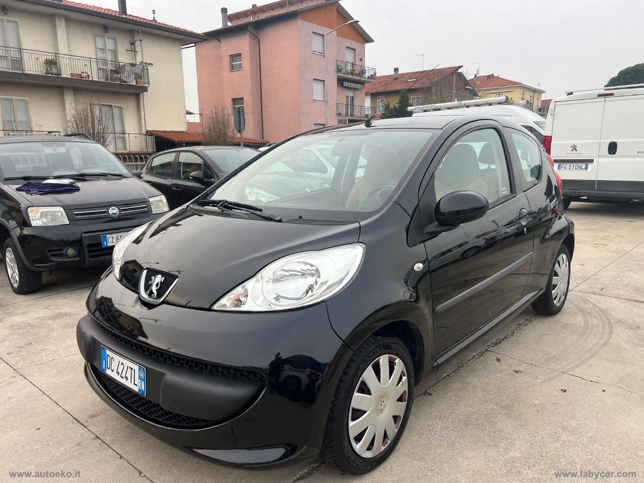 PEUGEOT 107 1.0 68 CV 3p. Sweet Years