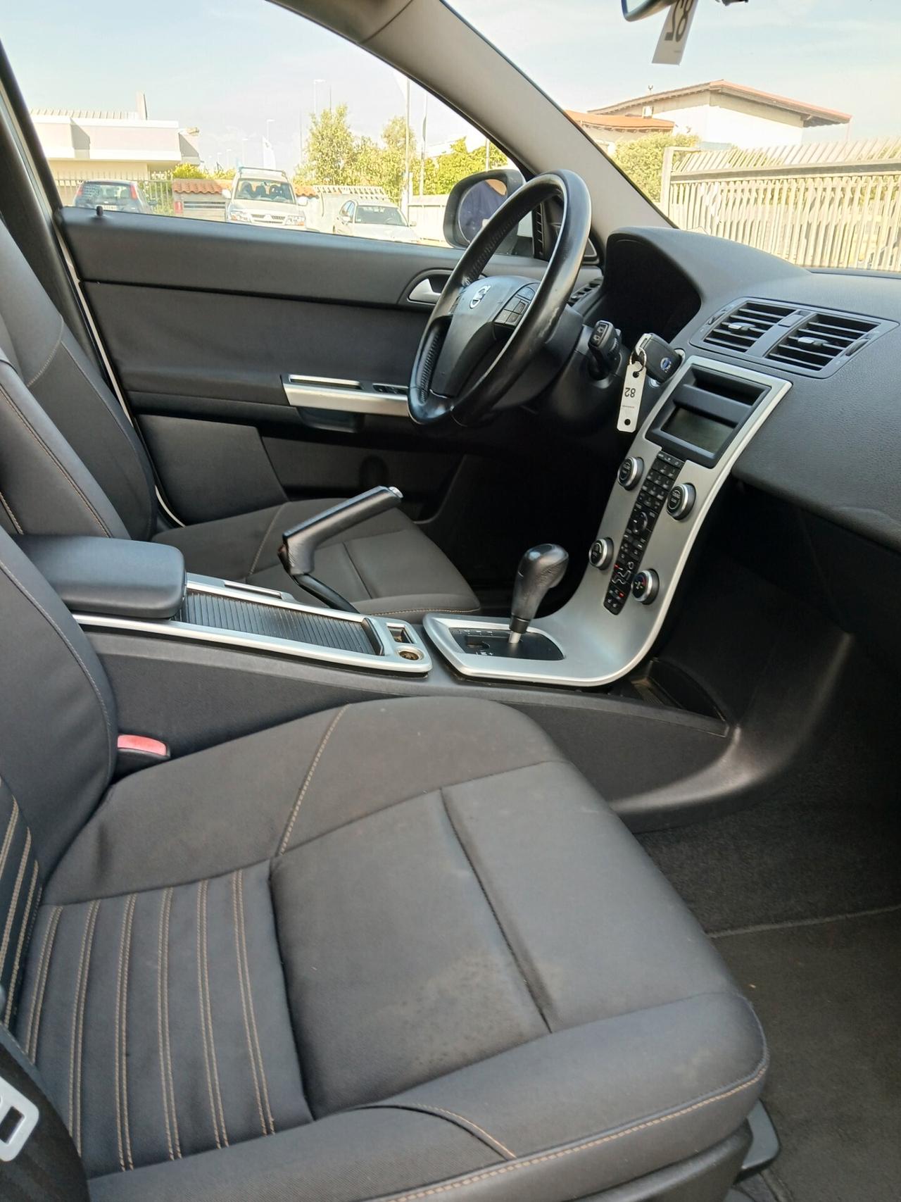 VOLVO V50 S.W. 2.000 TDI 136cv Km139.000