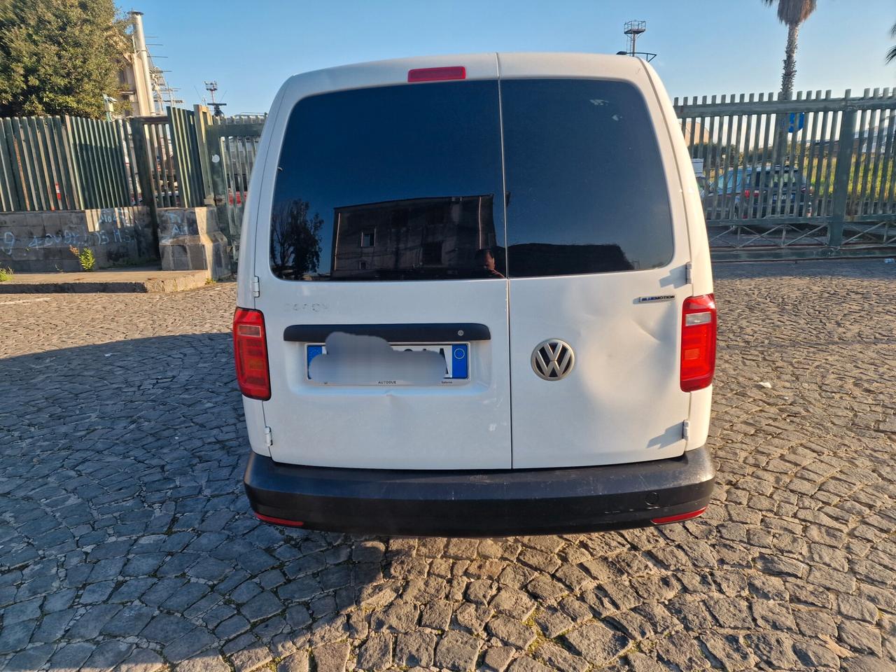 Volkswagen caddy 1.4 metano/benzina