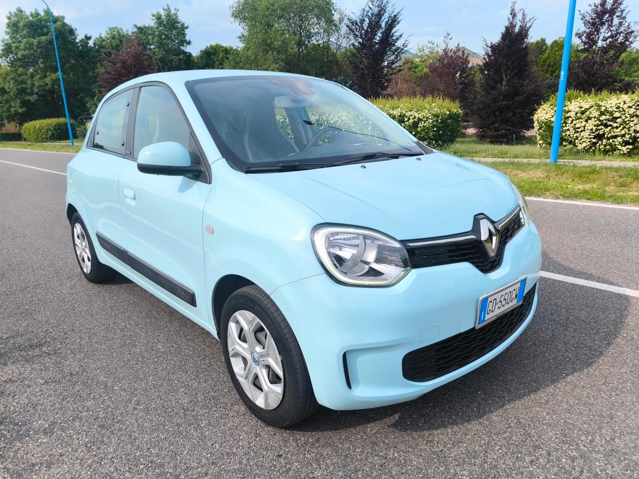 TWINGO ZEN ELETRIC-KM 48000-UNIPROPRIETARIO