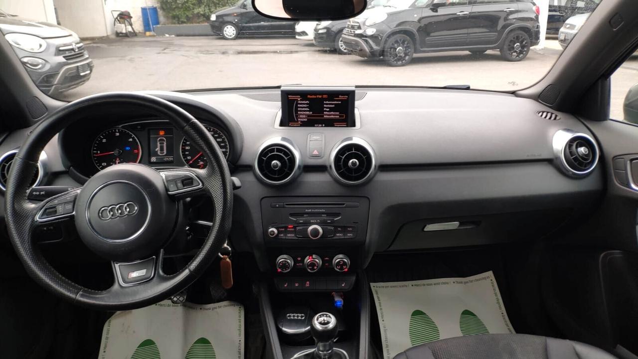 Audi A1 1.6 90 CV C. Manuale