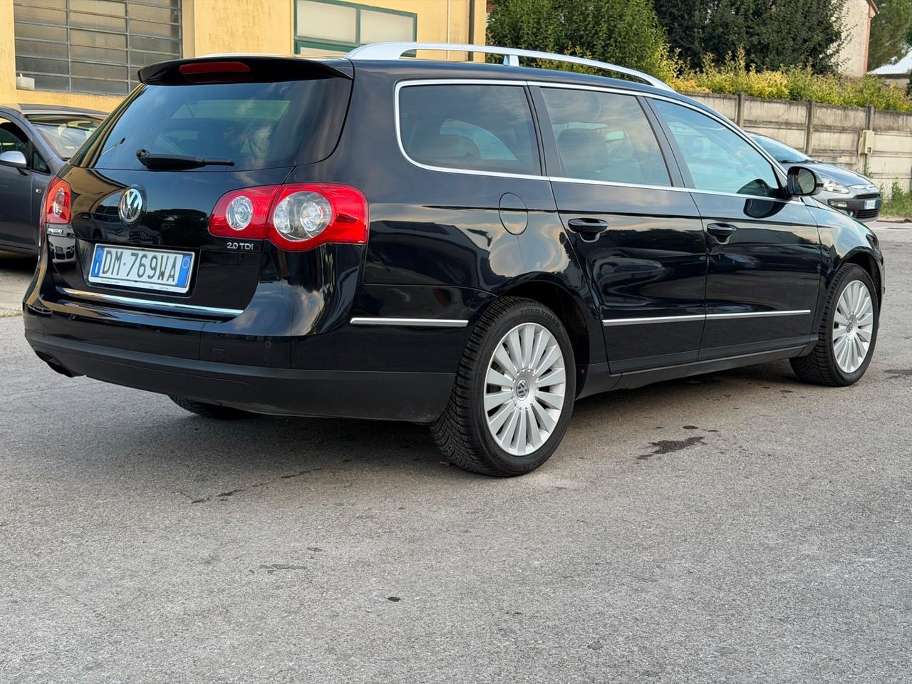 Volkswagen Passat 2.0 TDI DPF Var. Highline