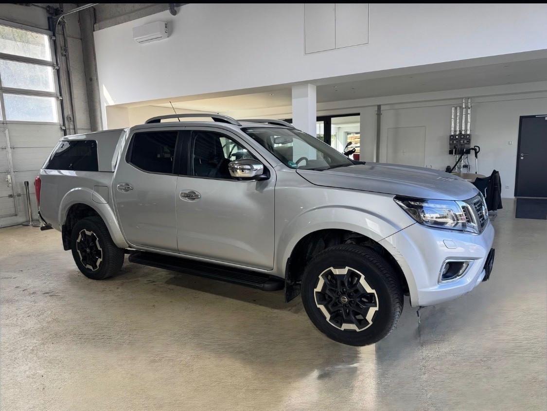 Nissan Navara 2.3 dCi 190 CV 7AT 4WD Double Cab N-Guard