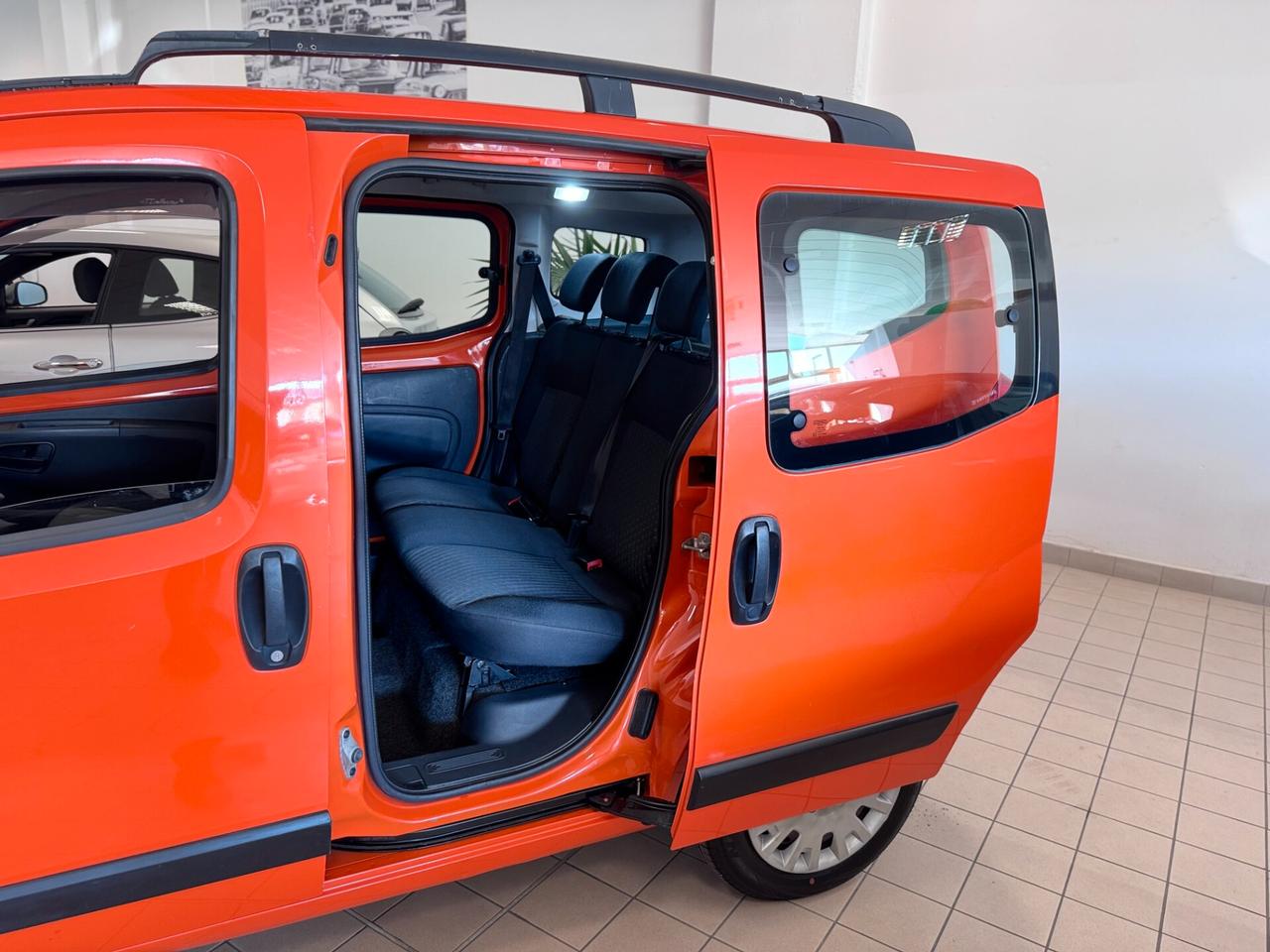 Peugeot Bipper Tepee 1.4 HDi 70CV Outdoor
