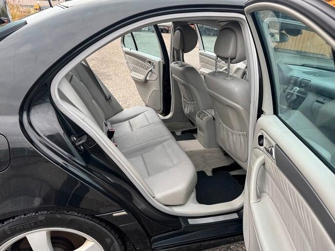 Mercedes-benz C 320 CDI cat Avantgarde AMG