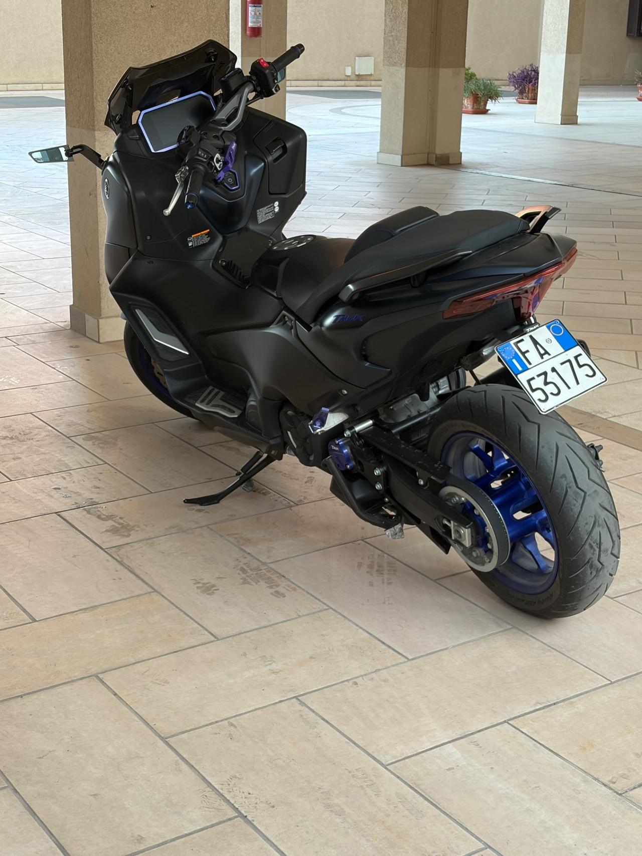 Yamaha T Max 560 Sport