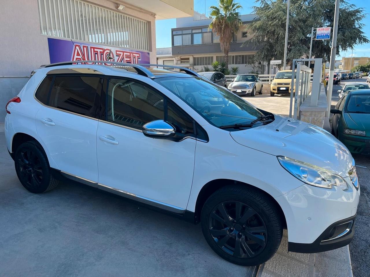 Peugeot 2008 BlueHDi 120 S&S Féline