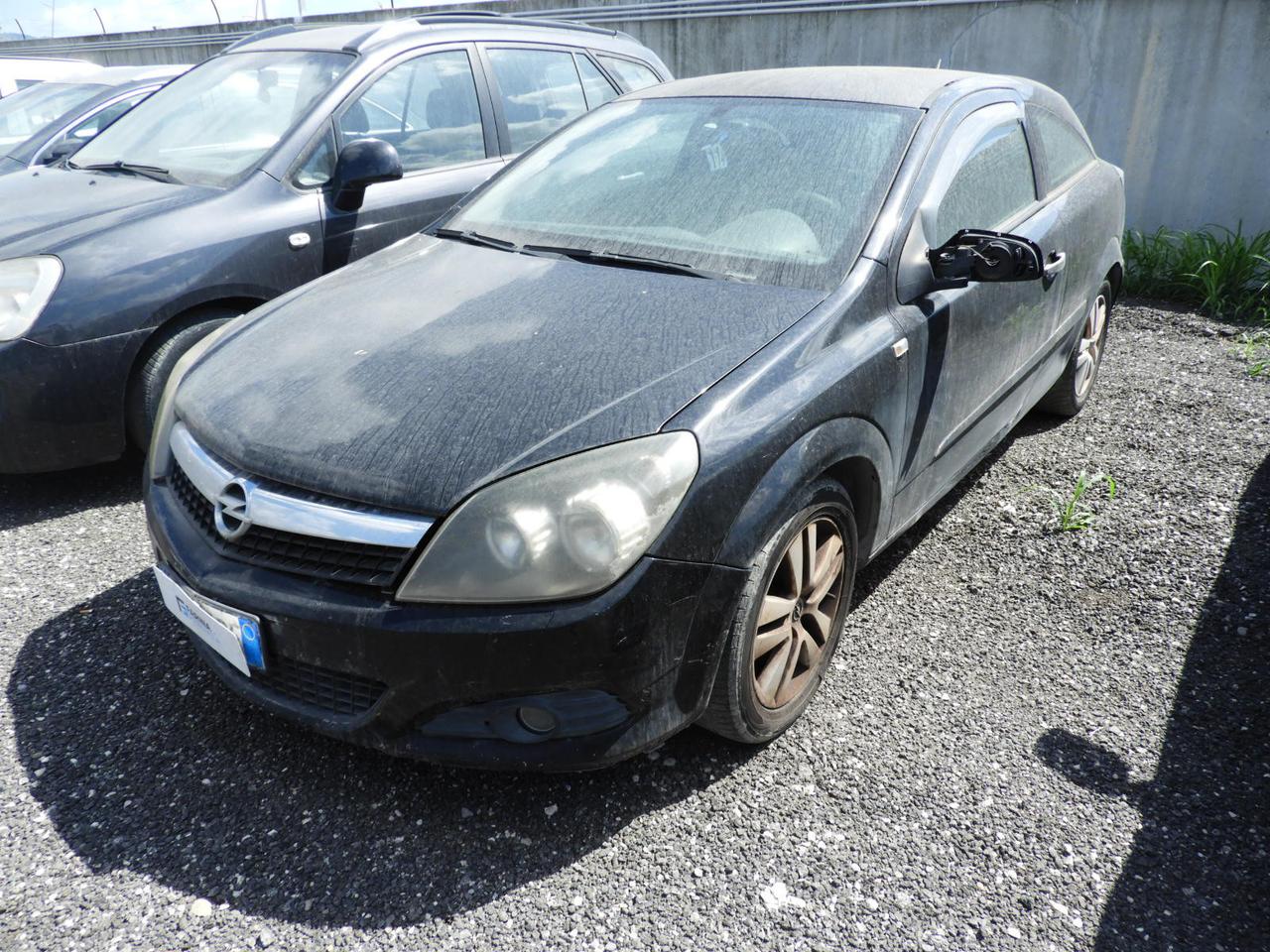 OPEL Astra III 2004 GTC - Astra GTC 1.3 cdti Enjoy esp 6m FL