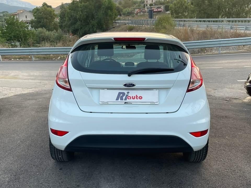 Ford Fiesta 1.5 TDCi 75CV 5 porte