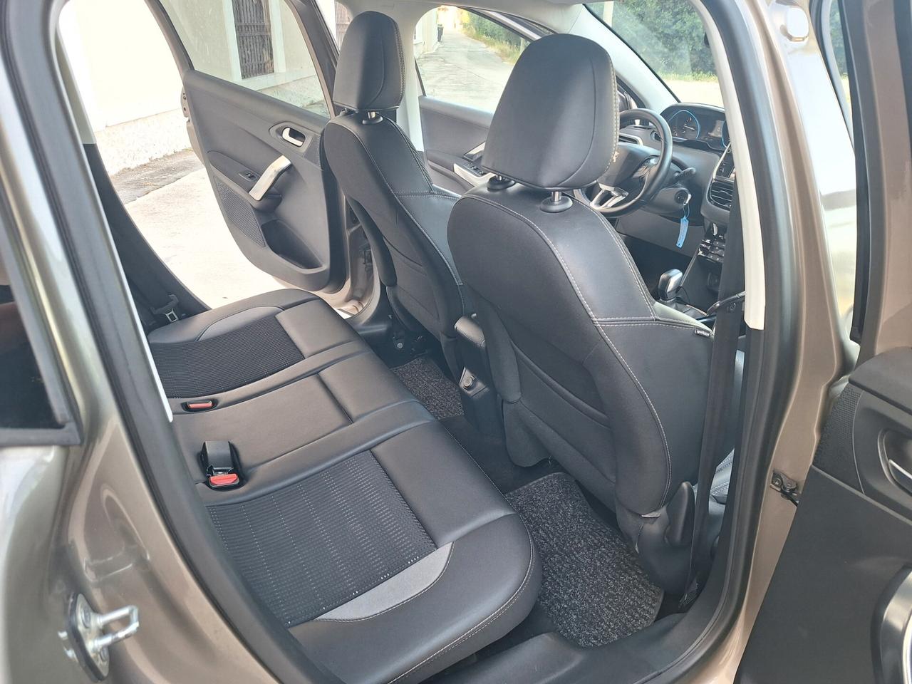 Peugeot 2008 1.6 HDi "Allure" 2016 NAVI PELLE