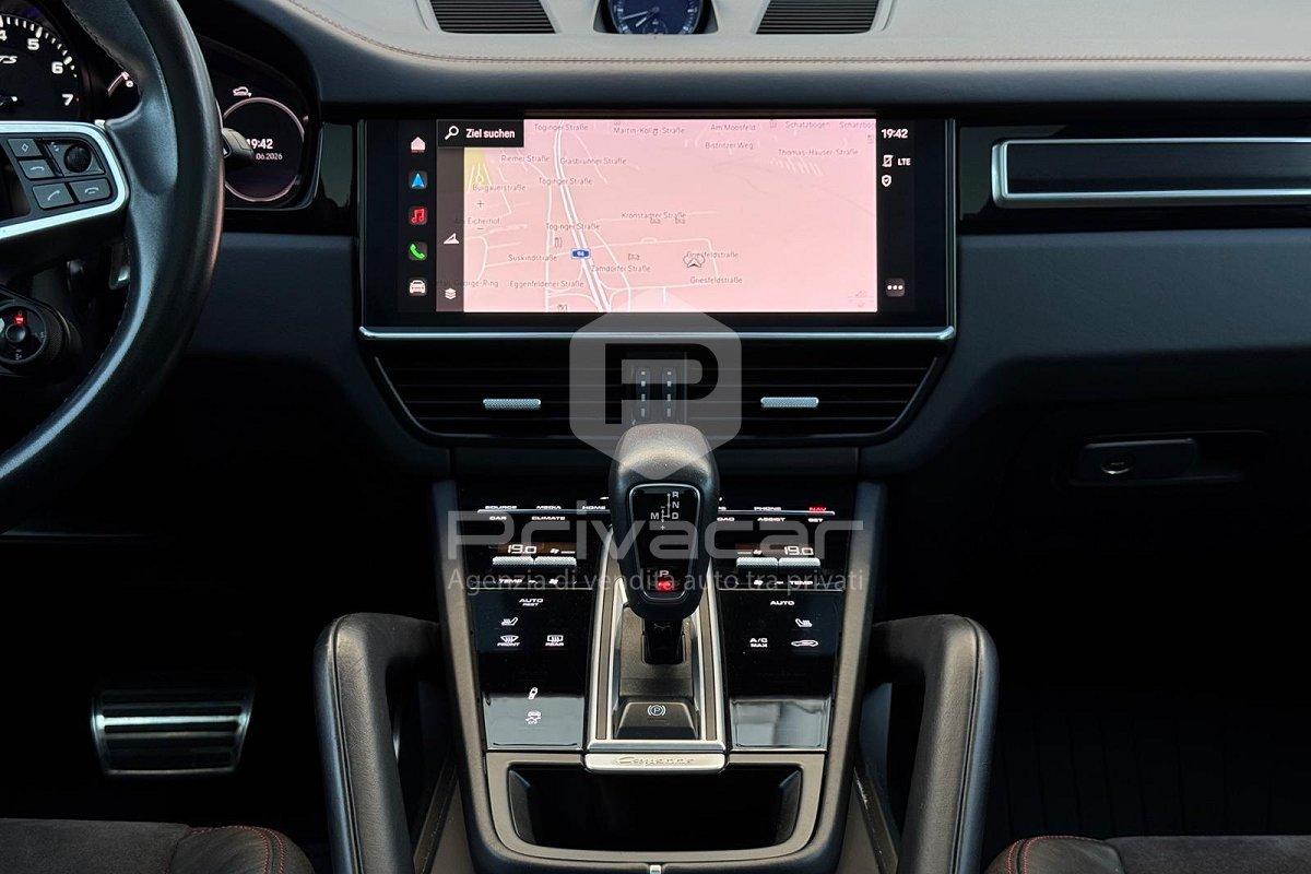 PORSCHE Cayenne Coupé 4.0 GTS