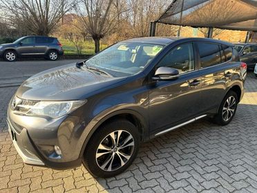 TOYOTA RAV 4 RAV4 2.0 D-4D 2WD Style White Ed.