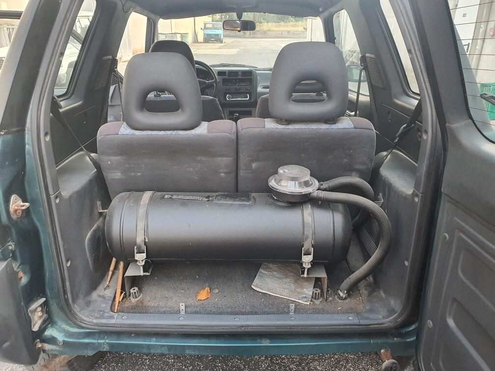 Toyota RAV4 2.0 16V 3p. 4WD GPL