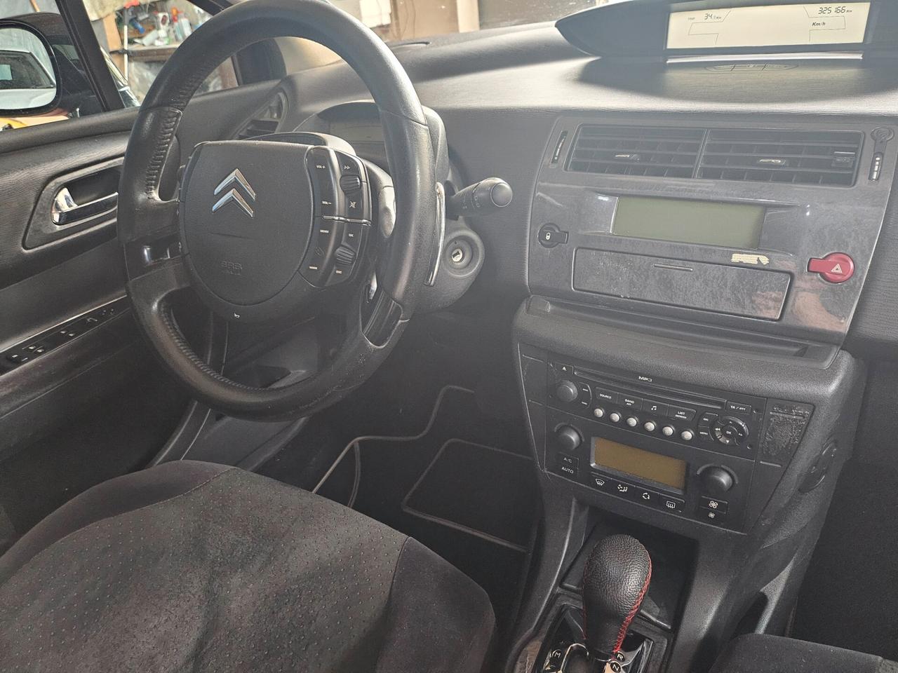 Citroen C4 1.6 HDi 110 Exclusive cambio automatico
