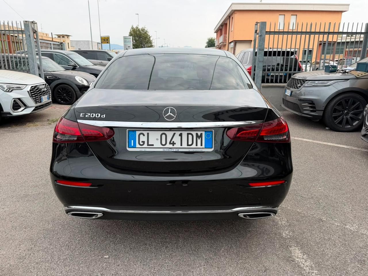 Mercedes-Benz E 200 Berlina d Business Sport