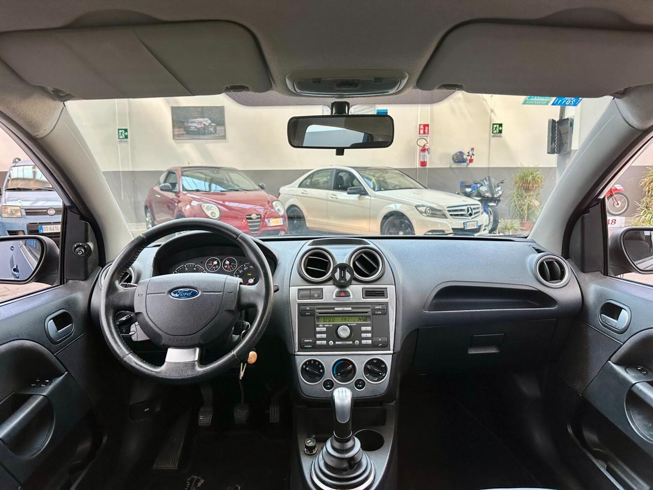 Ford Fiesta 1.2 Benz (Euro 4), Uni Propriet, si neopat, garantita