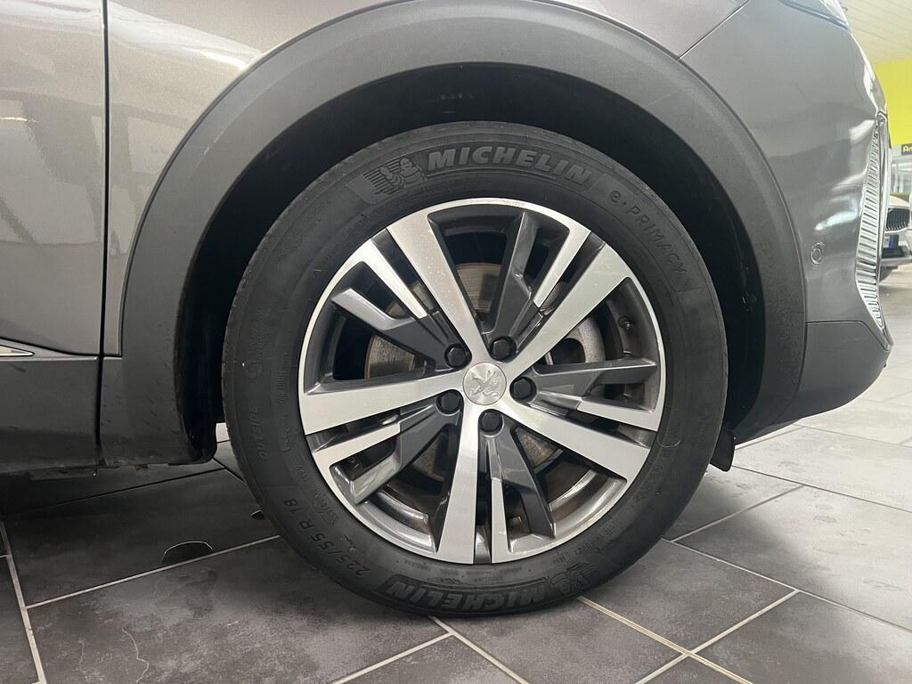 Peugeot 3008 1.6 HYbrid4 Allure Pack 4x4 e-EAT8
