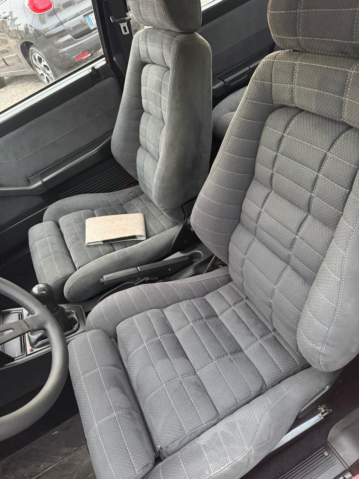 Lancia Delta 2.0i.e. turbo 16V HF integrale