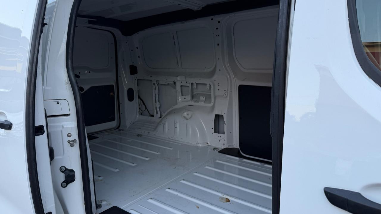 OPEL VIVARO 2.0 CABINATO ENJOY L3H1 PM 122 CV - NEOPATENTATI
