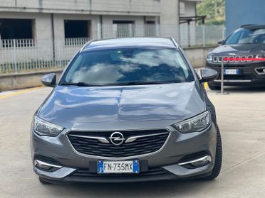 Opel Insignia 2.0 CDTI S&S aut. Country Tourer Exclusive