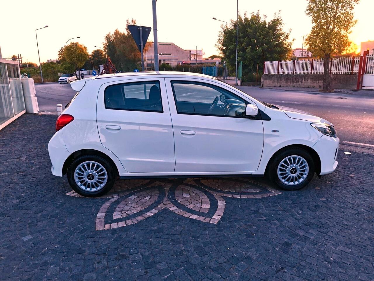 Mitsubishi Space Star 1.2 Intense