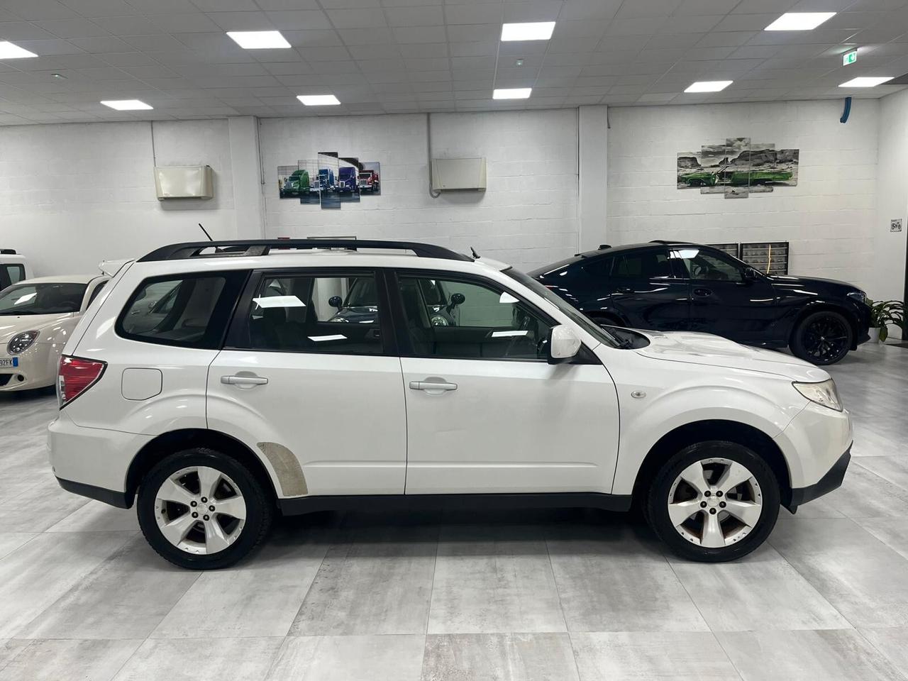 Subaru Forester 2.0d X 6mt