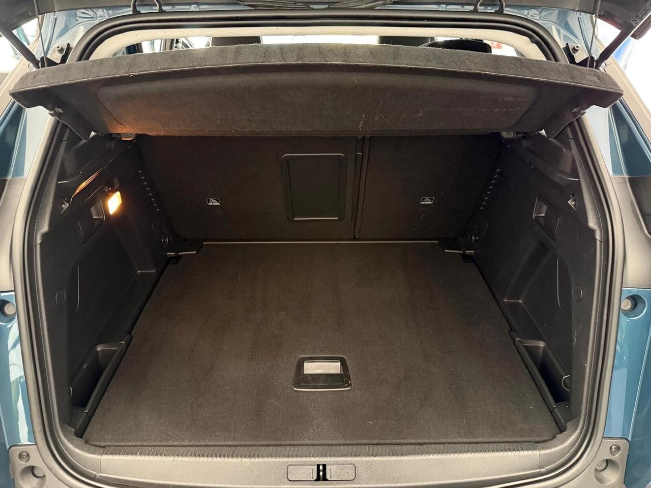 Peugeot 3008 BlueHDi 130 S&S EAT8 Active Business