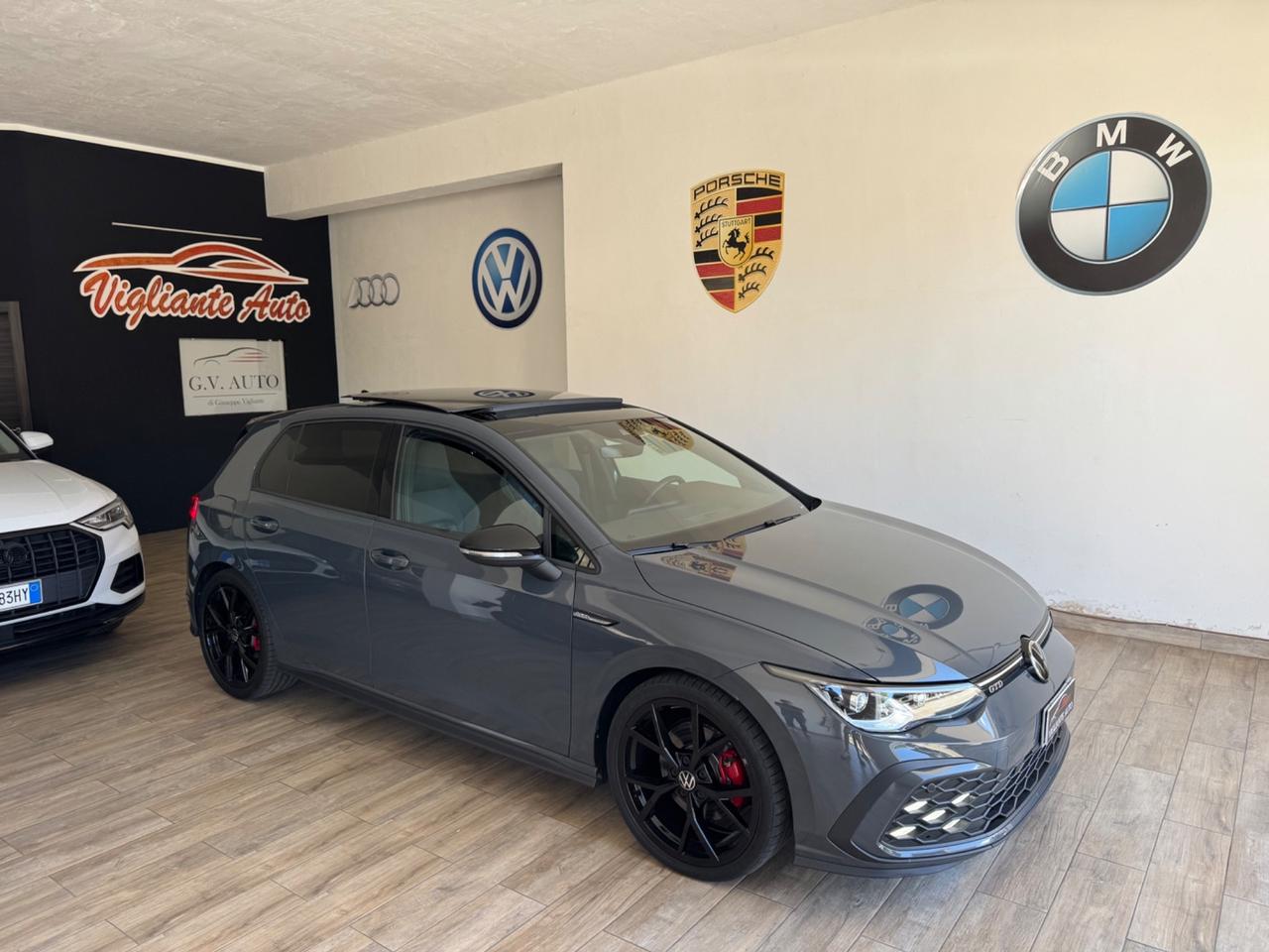 Volkswagen Golf 2.0 TDI DSG GTD