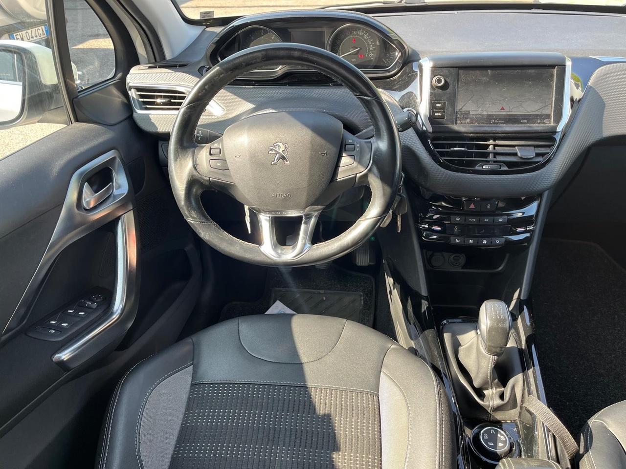 Peugeot 2008 -1.5 blue hdi allure-km 60000-10/2017