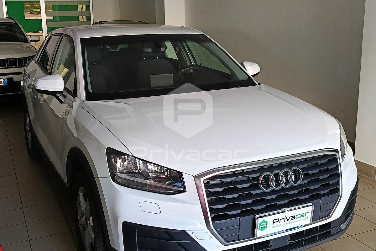 AUDI Q2 30 TDI S tronic Business