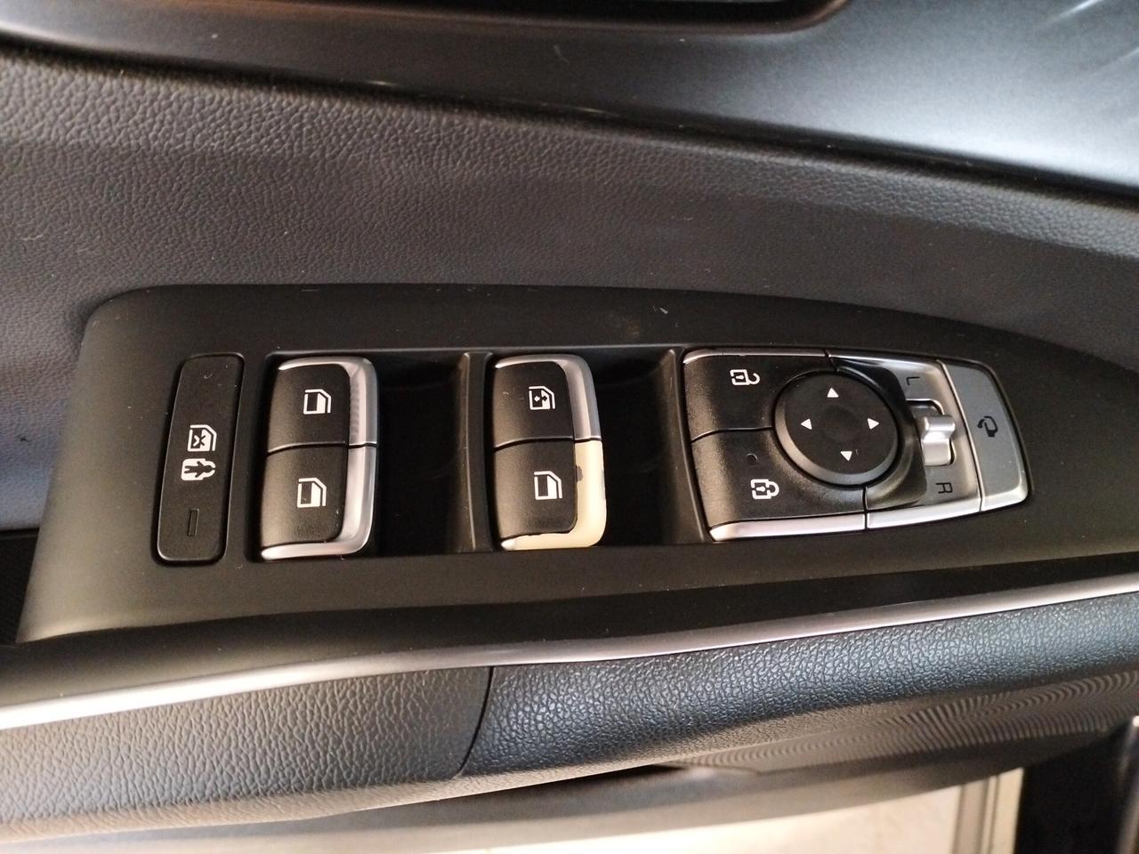 Kia Sorento 1.6 T-GDi HEV AT6 4WD Style