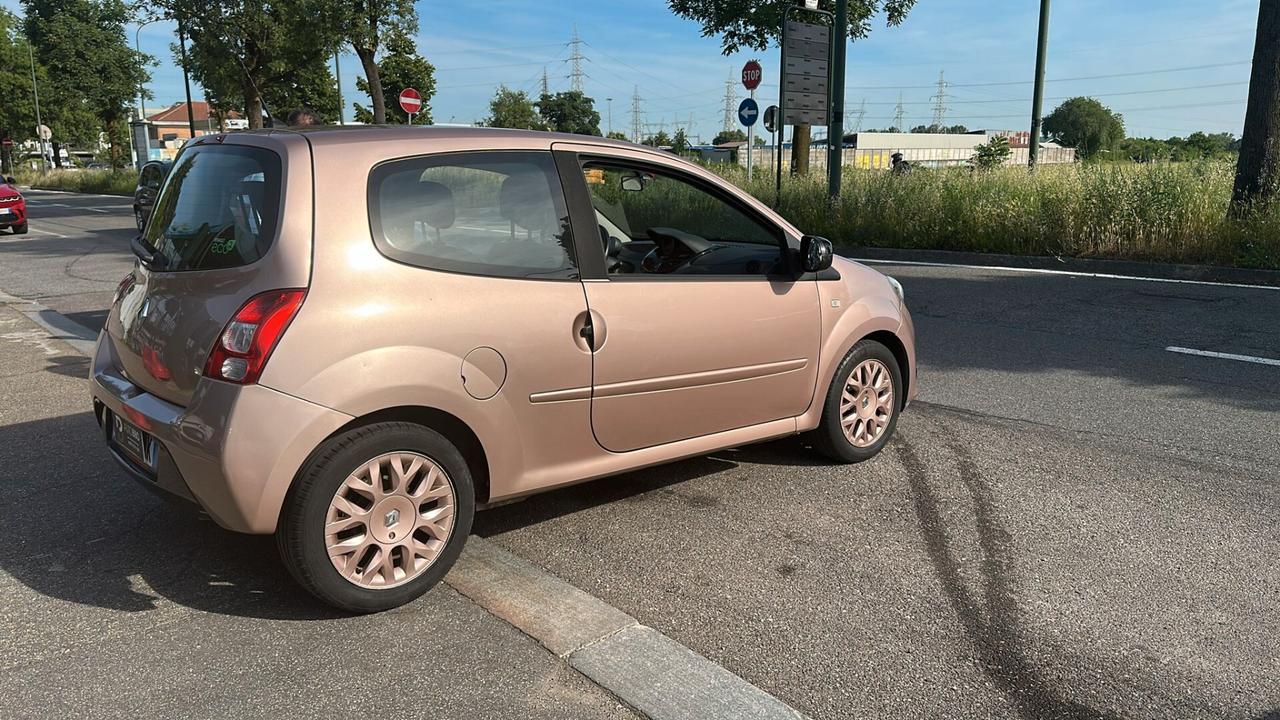 Renault Twingo 1.2 16V LEV Miss Sixty