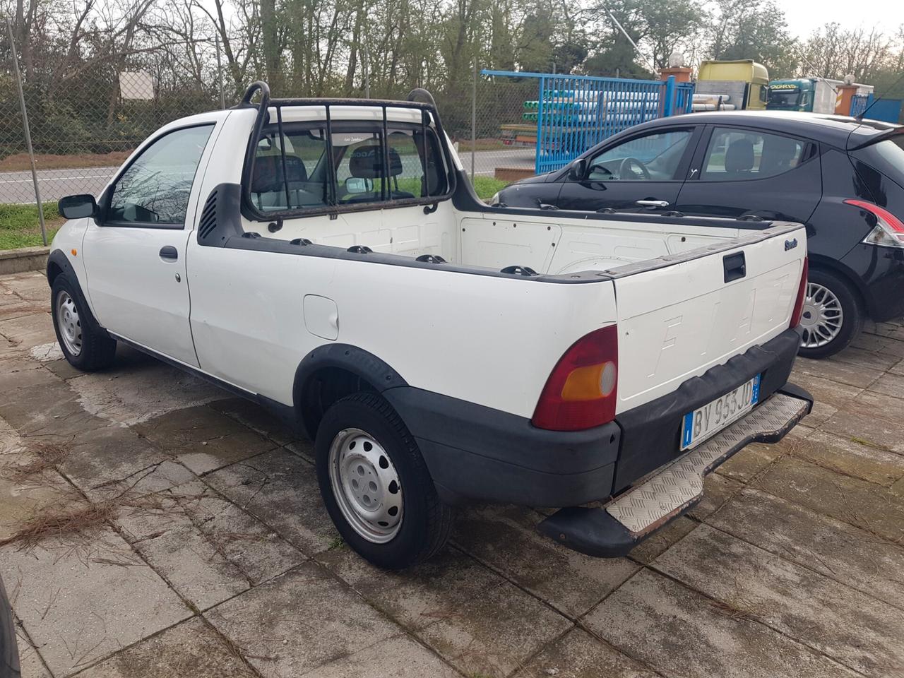 Fiat Strada 1.9 diesel Pick-up