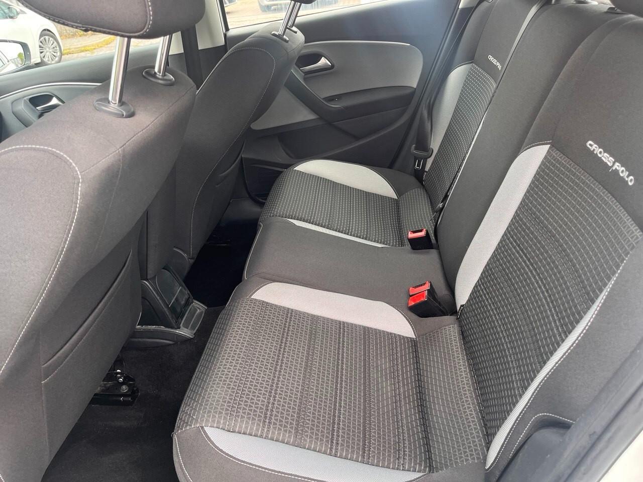 Volkswagen Polo 1.4 TDI 90 CV 5p CROSS