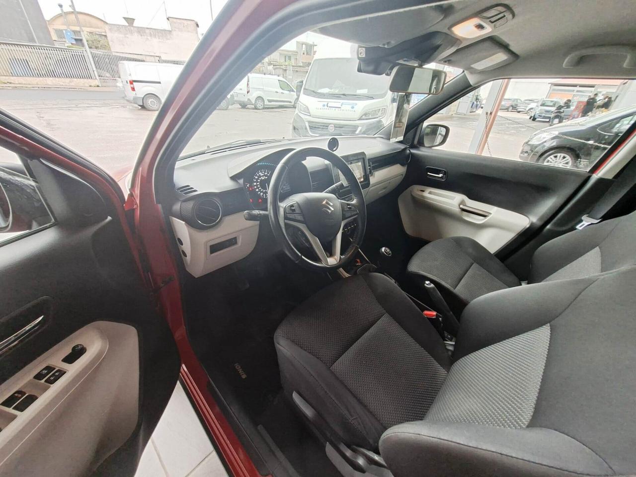Suzuki Ignis 1.2 Hybrid Top