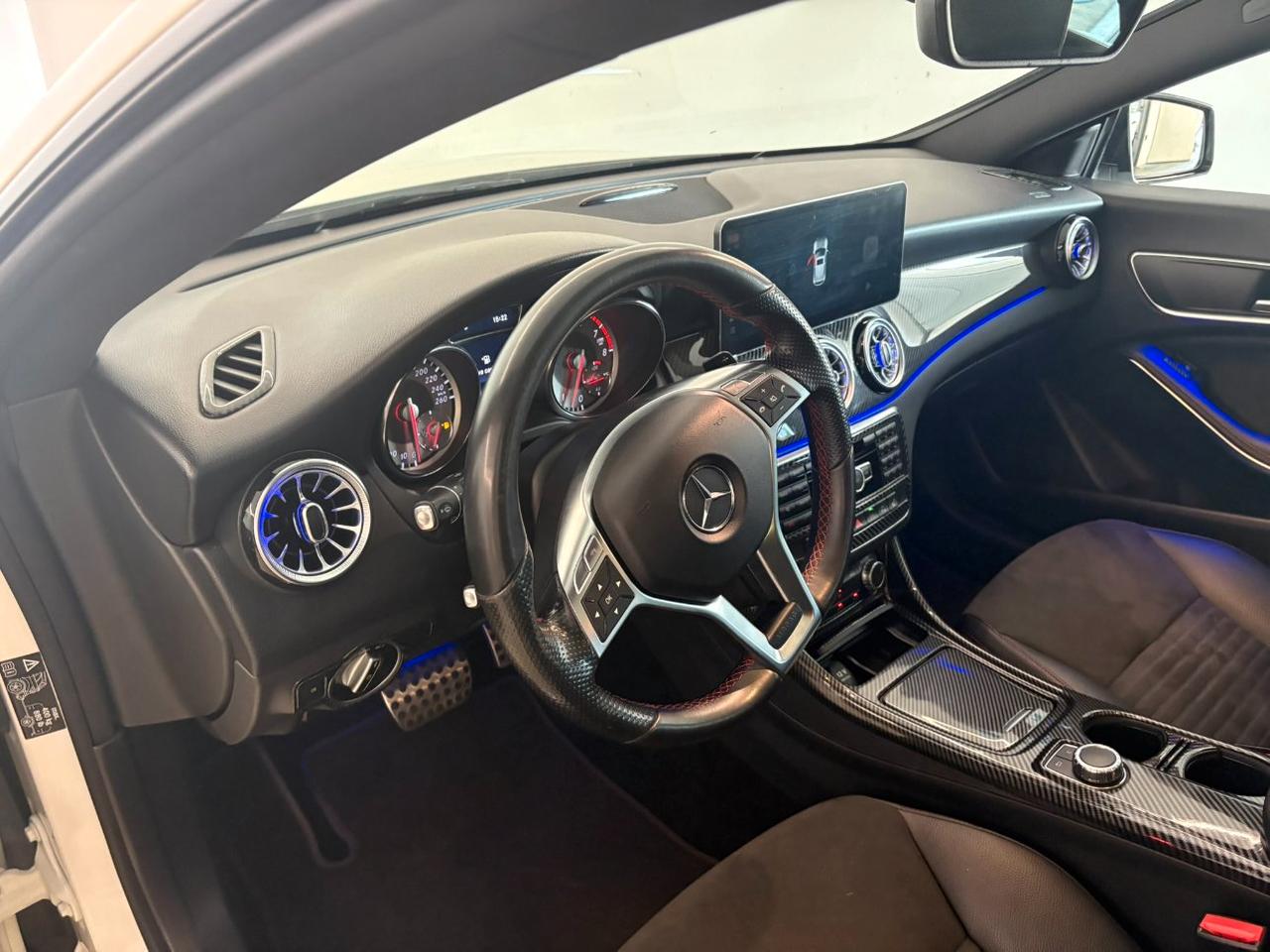 Mercedes-Benz CLA 250 50 Automatic Premium