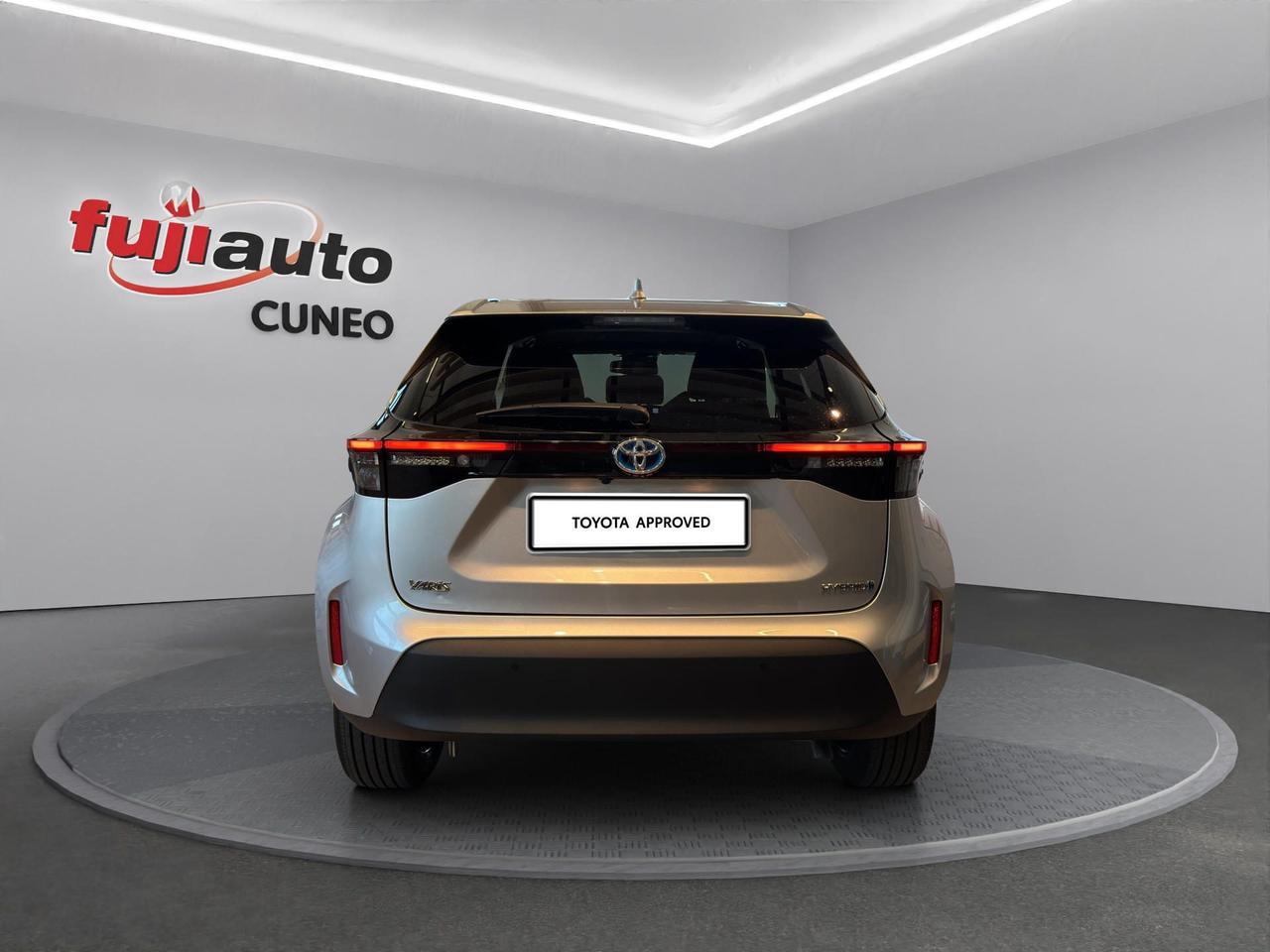 Toyota Yaris Cross 1.5h Lounge fwd 116cv e-cvt