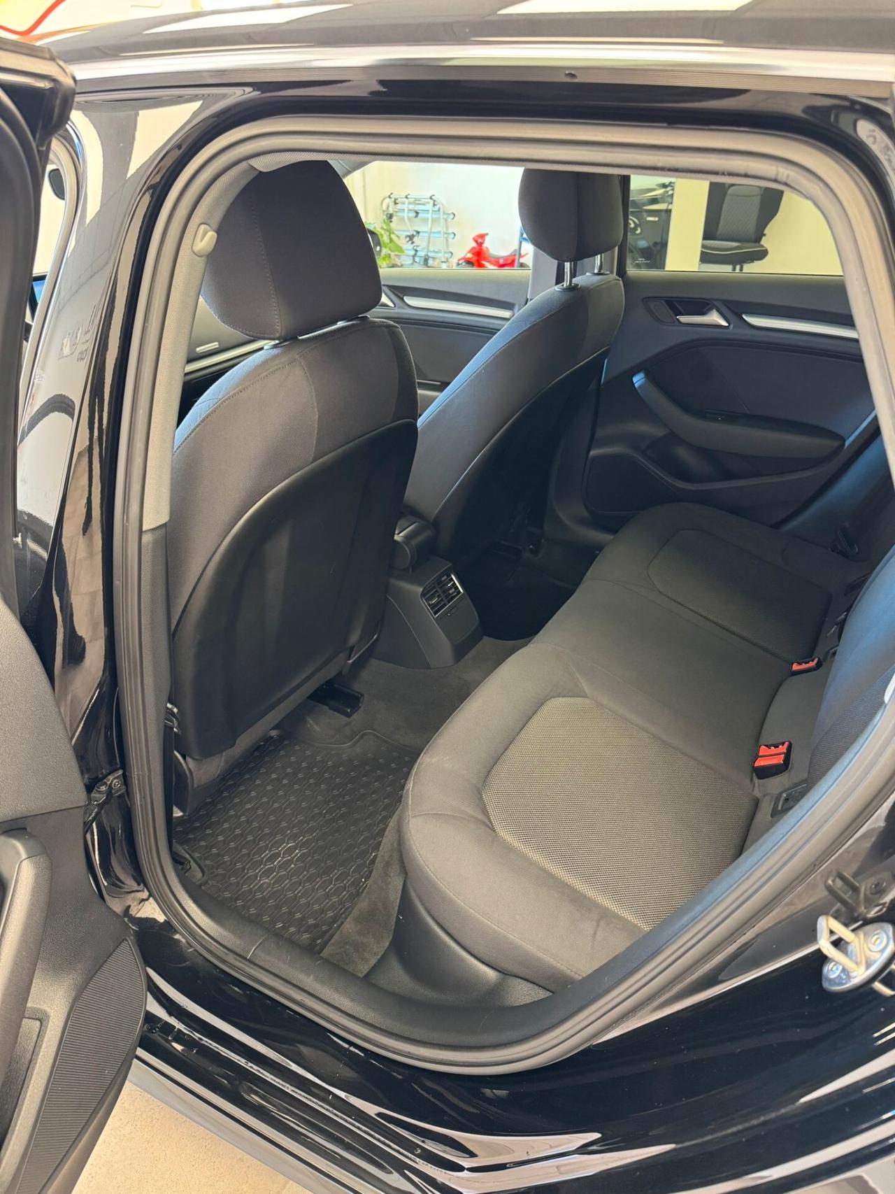 AUDI A3 SPB 35 TDI S TRONIC -S-LINE 2020