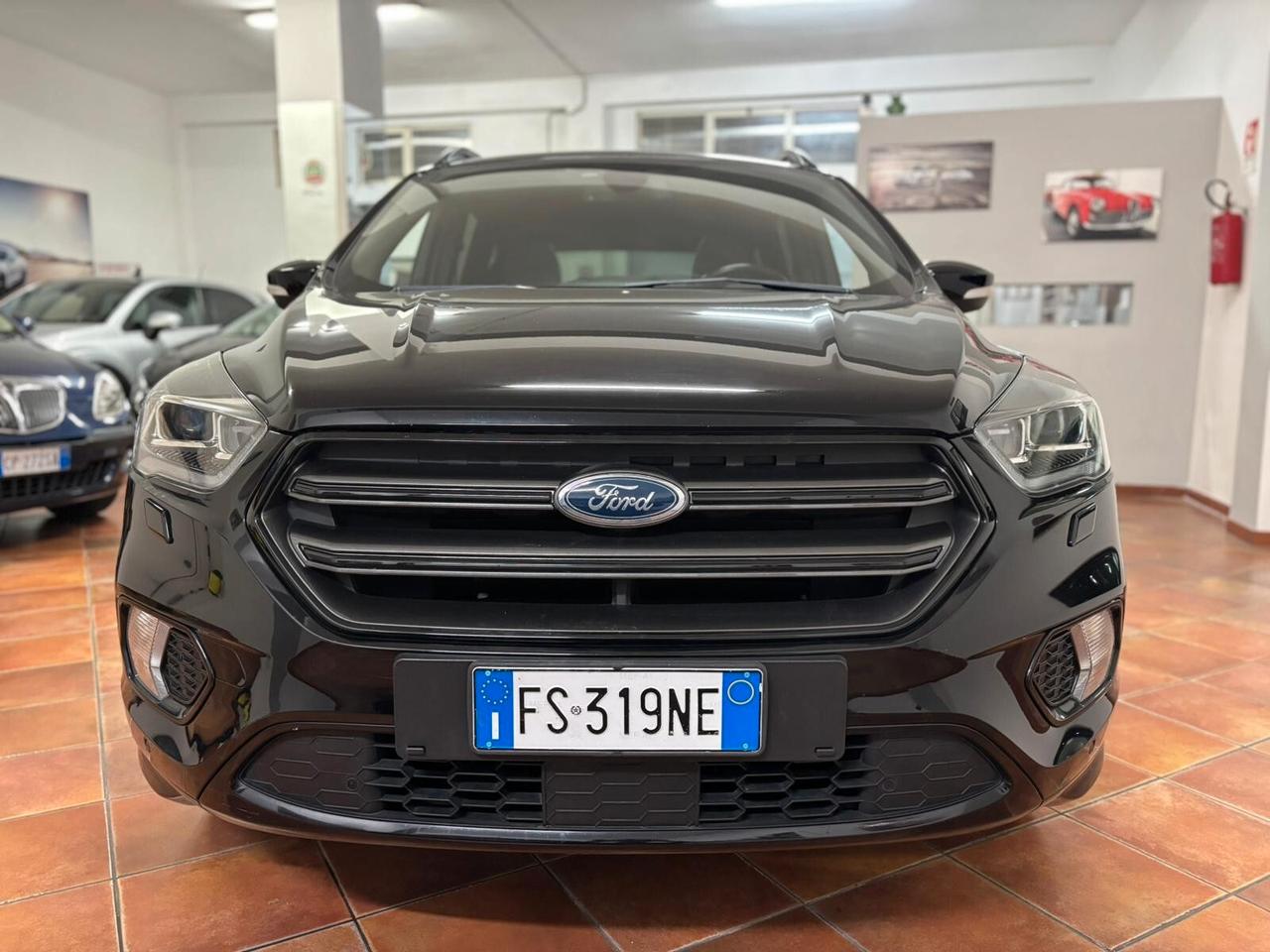 FORD KUGA 1.5 ST-LINE 2019 TOTAL BLACK